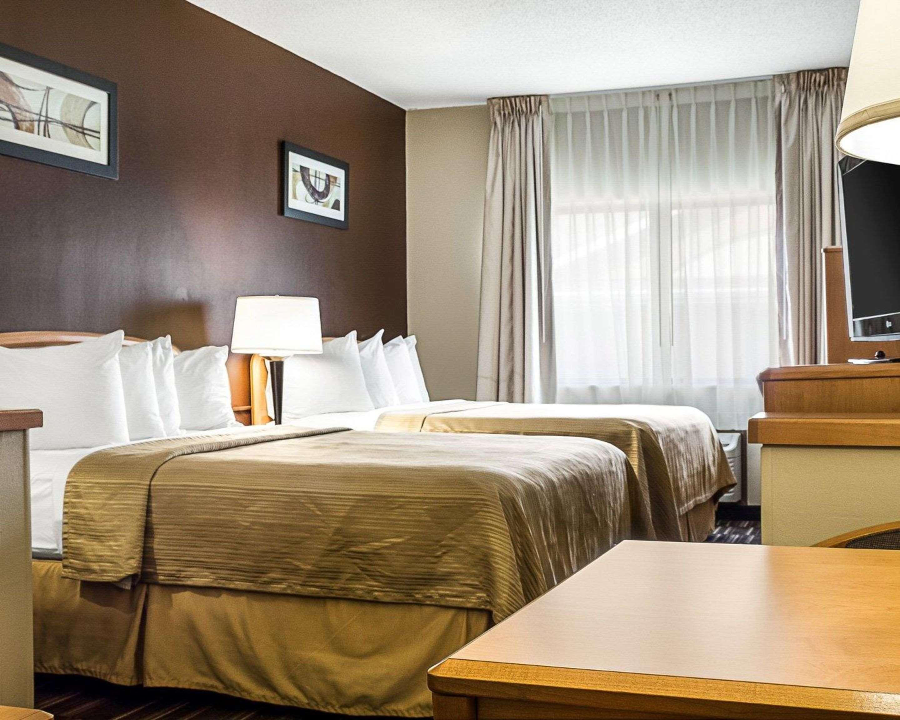 Quality Suites Near West Acres Фарго Екстериор снимка