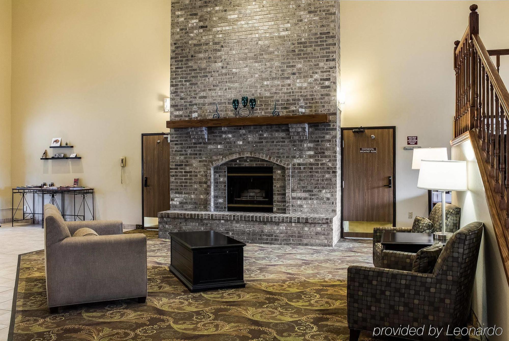 Quality Suites Near West Acres Фарго Екстериор снимка