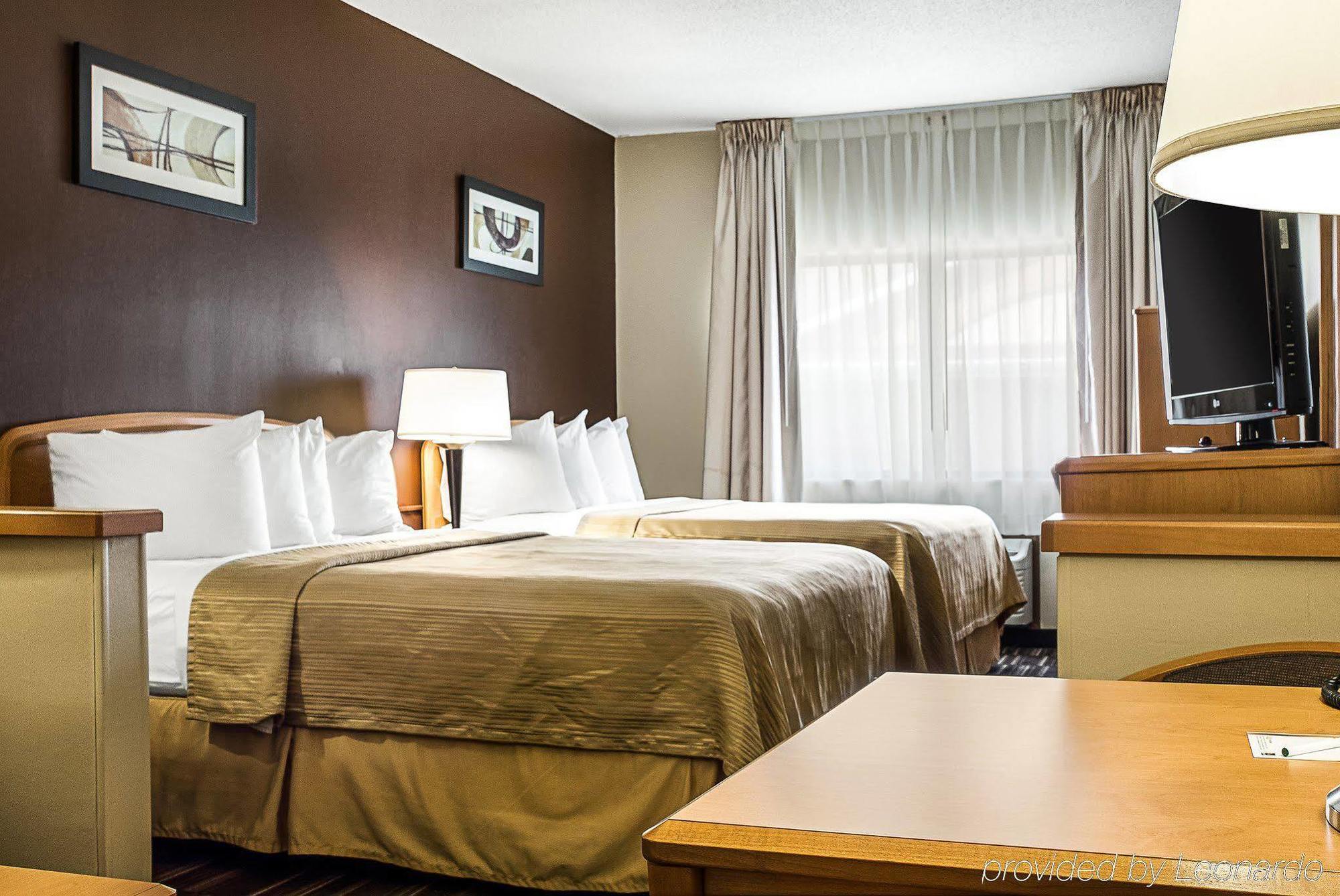 Quality Suites Near West Acres Фарго Екстериор снимка