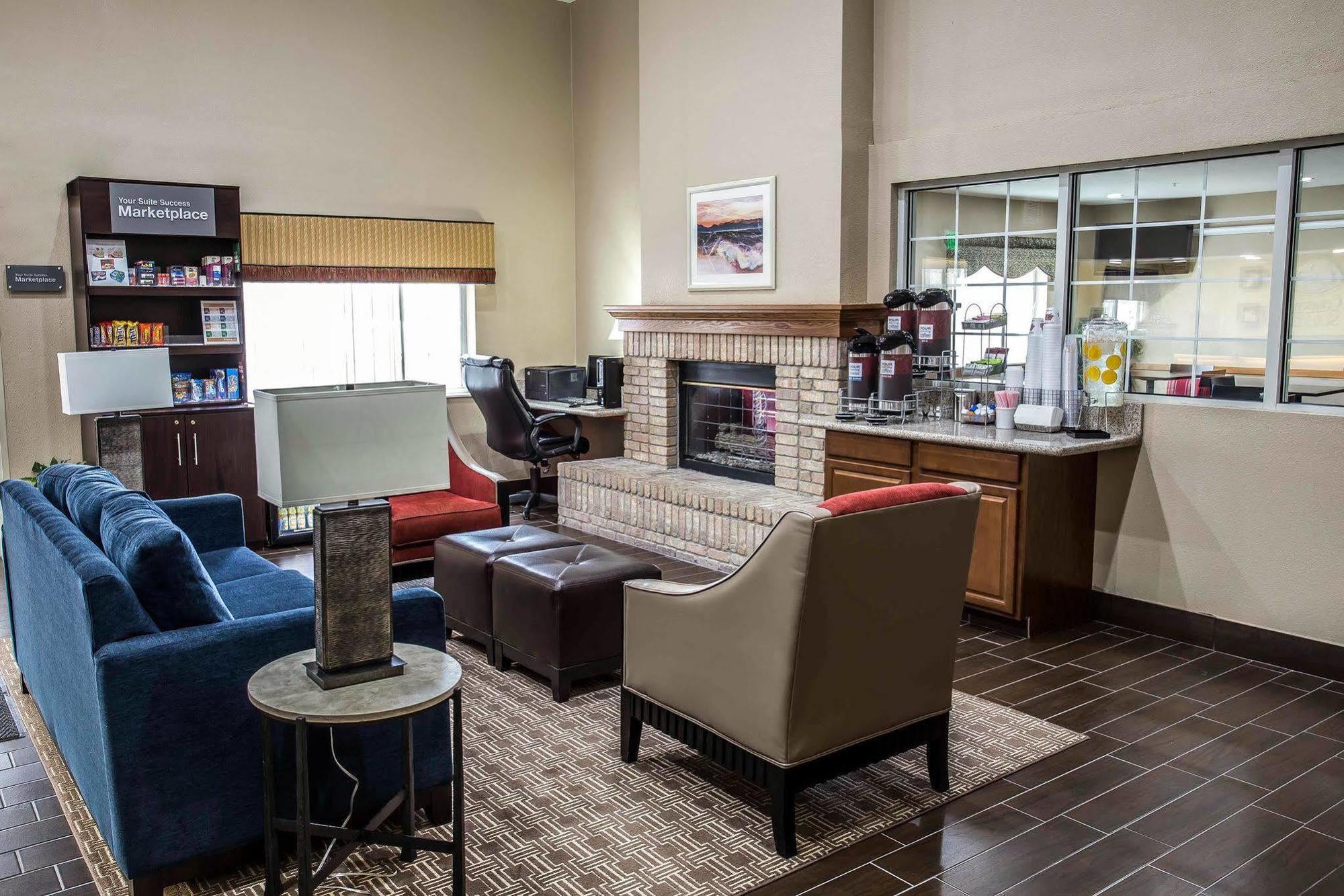 Quality Suites Near West Acres Фарго Екстериор снимка